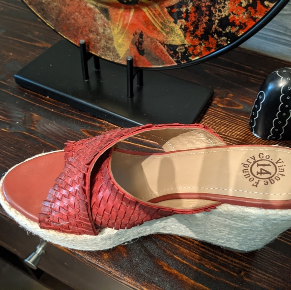 Red wedges mules high heel size 8 - Picture 2 of 4